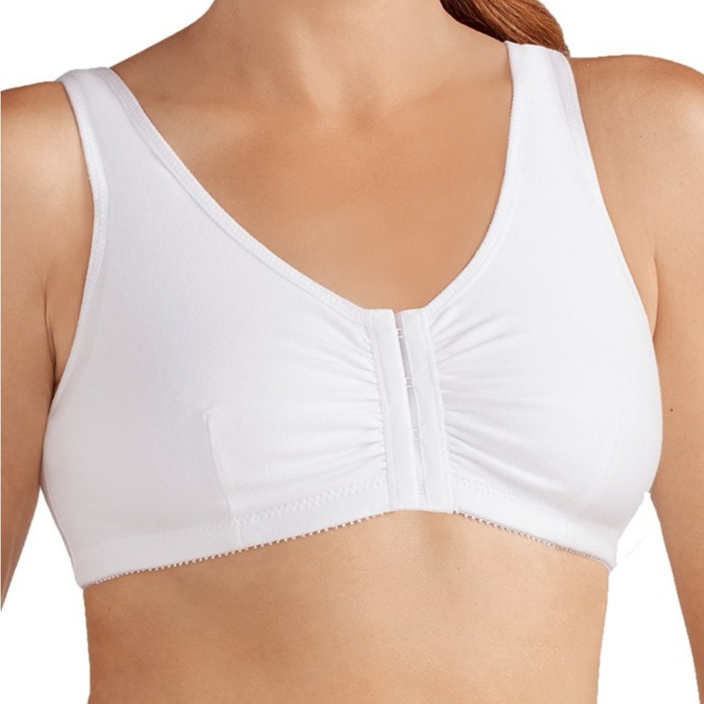 AMOENA Frances Wire-Free Front Closure Bra, Size Medium A/B, White, Style # 2128